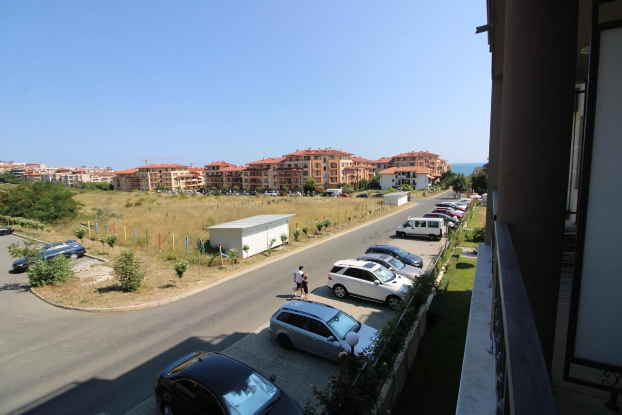 Sorrento - Menada Apartments Sveti Vlas Εξωτερικό φωτογραφία