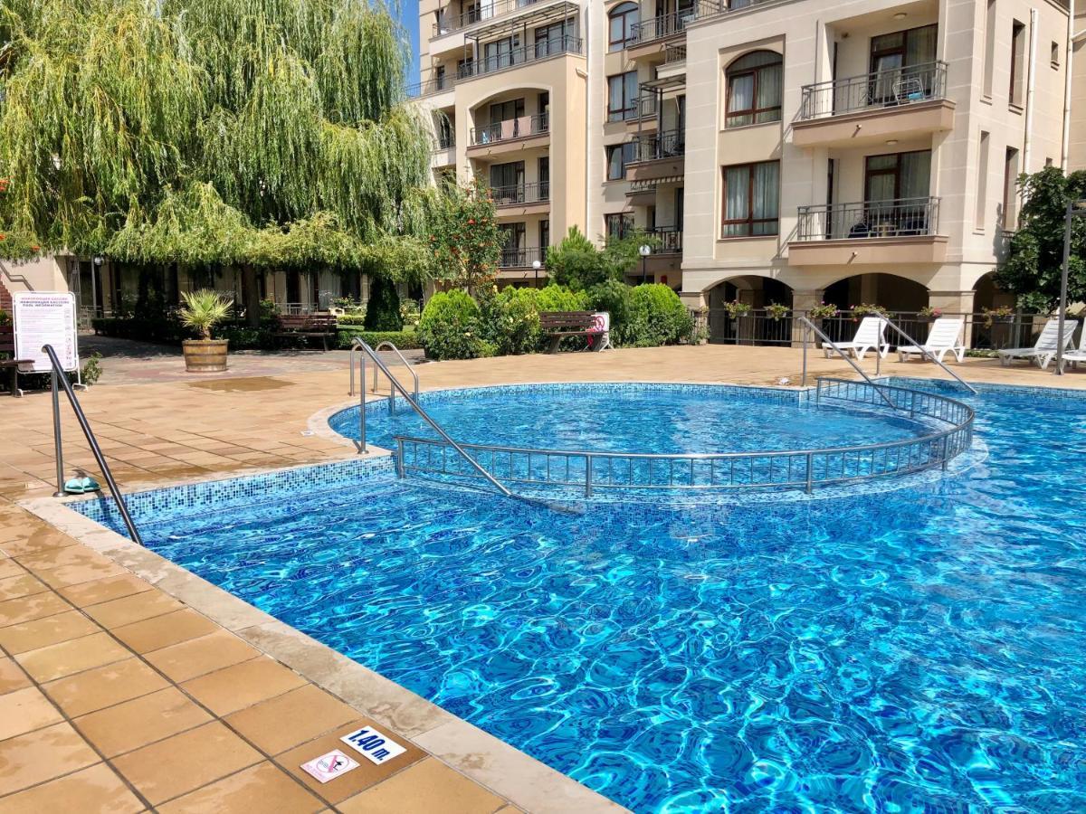 Sorrento - Menada Apartments Sveti Vlas Εξωτερικό φωτογραφία