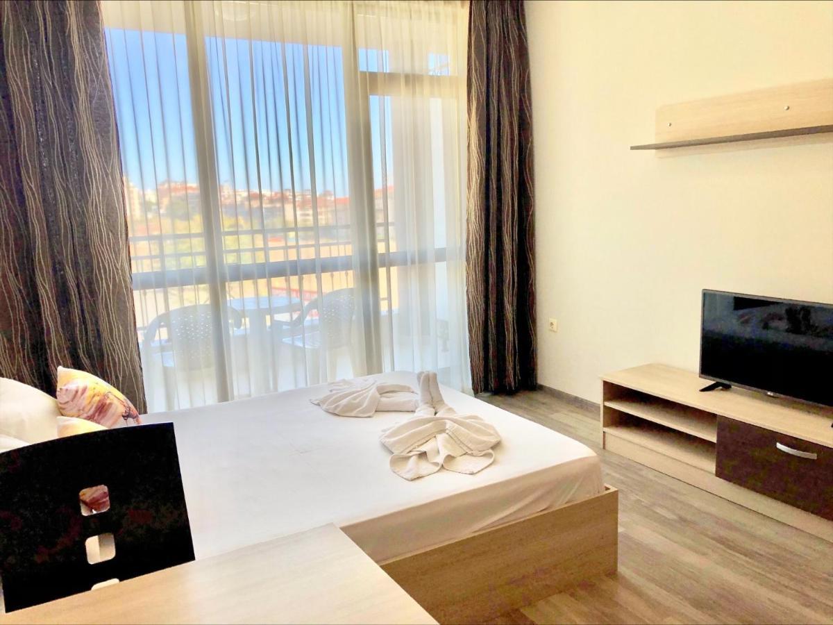 Sorrento - Menada Apartments Sveti Vlas Εξωτερικό φωτογραφία